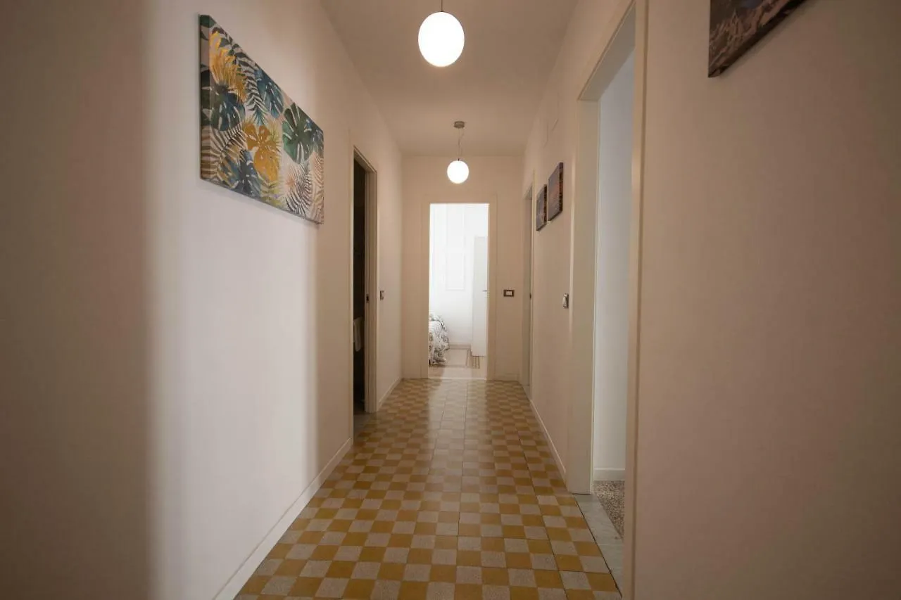 Italia121 Apartment La Spezia