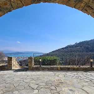  Hétvégi ház La Pietra 1 E La Pietra 2