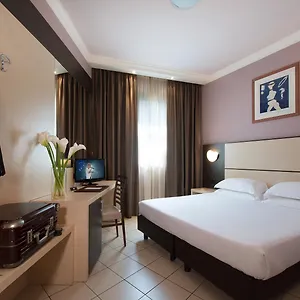 4* Szálloda Cdh